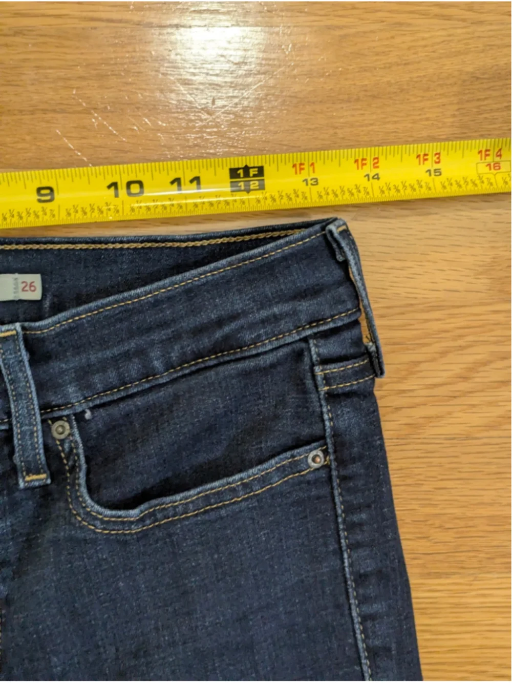 Levi's 311 Shaping Skinny Jeans Size 26